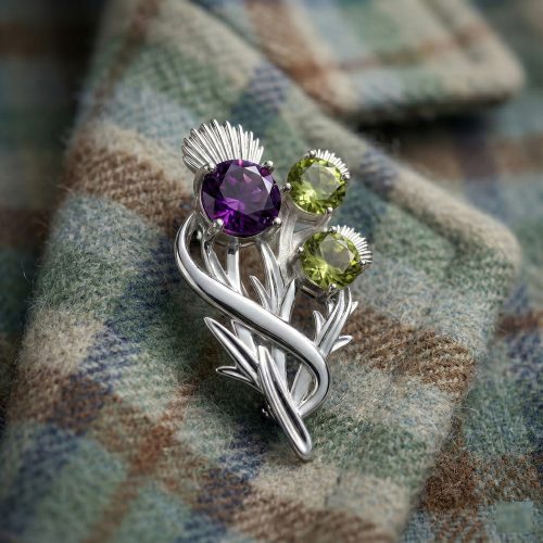 "Croy" brooch amethyst & peridots